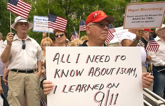 stop-the-mosque-at-ground-zero-rally-july-2010-2